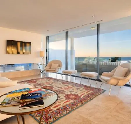Sleeps 8 Pool Air Con T480216 Vale do Lobo