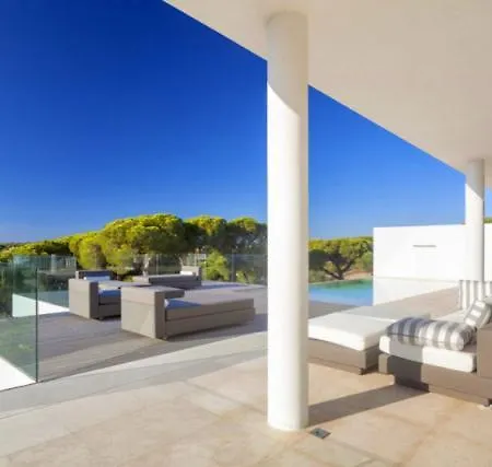 Villa Sleeps 8 Pool Air Con T480216 Vale do Lobo
